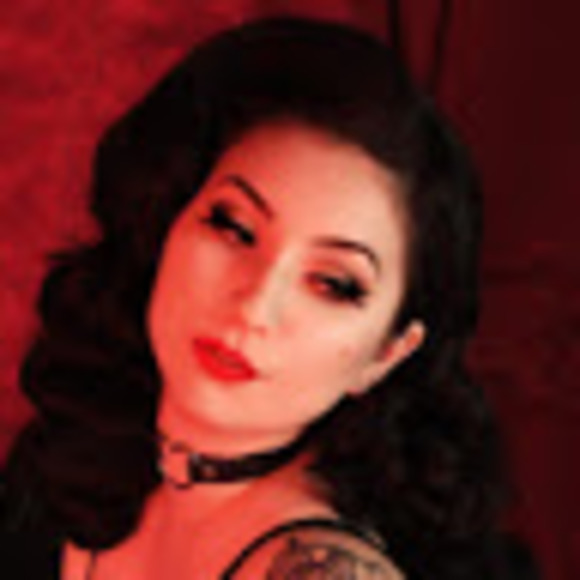 Meet your Posher, Ruby - Picture 1 of 1